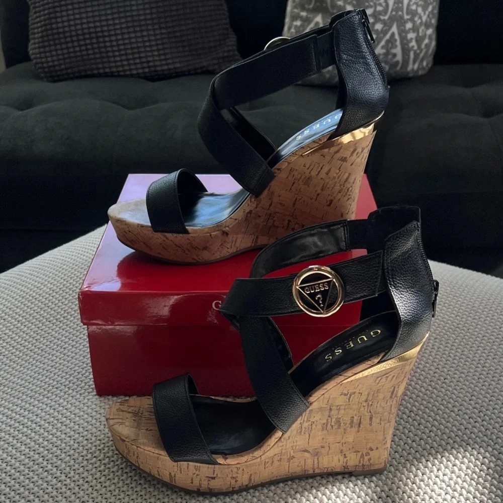 Guess Black and Tan Platform Sandals